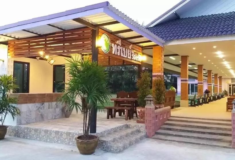 Three Bays Resort
