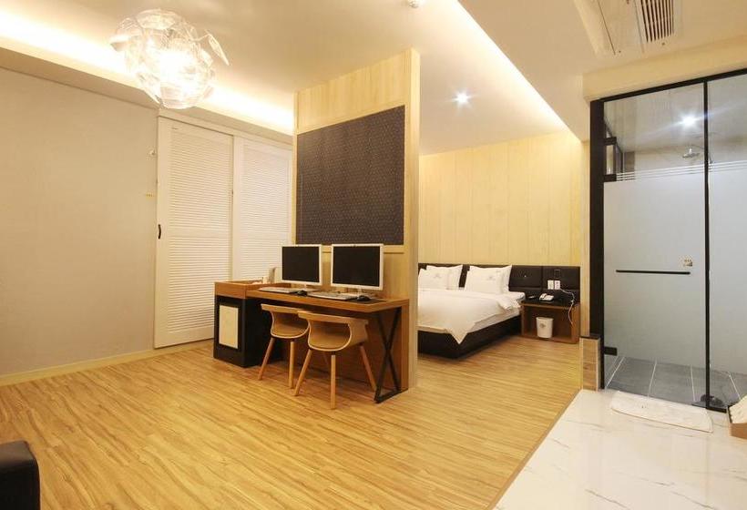 בית מלון כפרי Appletree