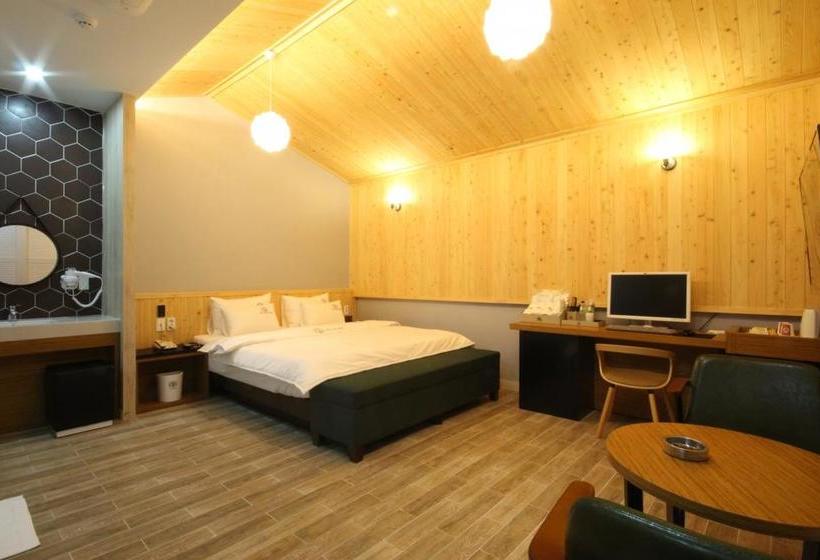 בית מלון כפרי Appletree