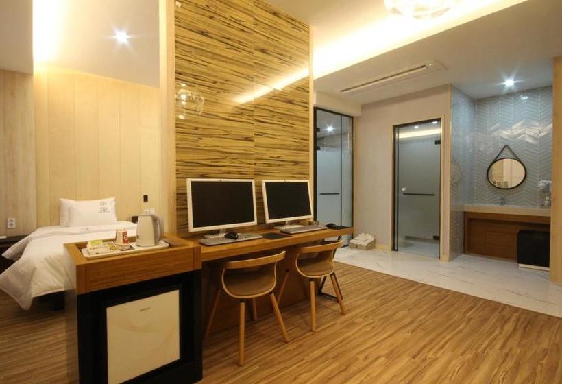 בית מלון כפרי Appletree