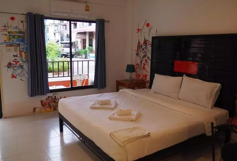 هتل Baanmaeresidence