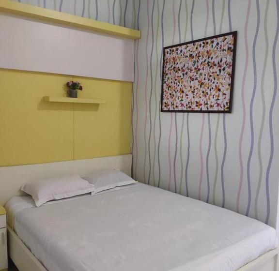 호텔 Boegenviel Syariah