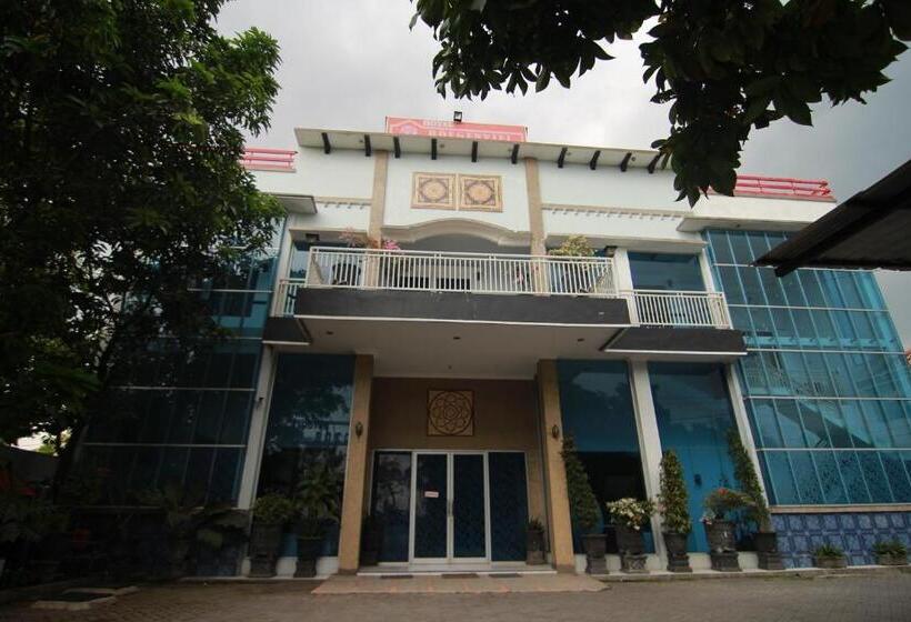 호텔 Boegenviel Syariah