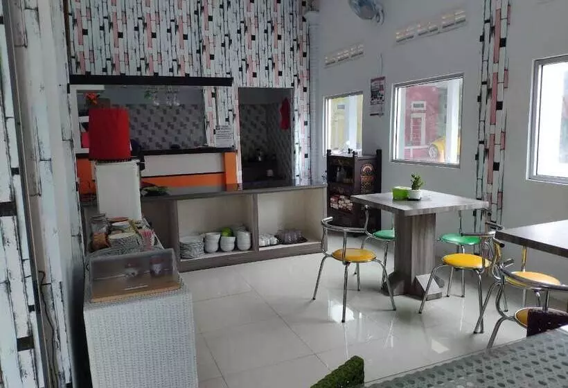 Hotelli Boegenviel Syariah