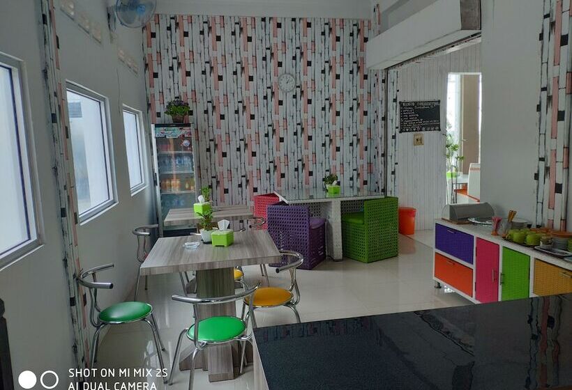 호텔 Boegenviel Syariah