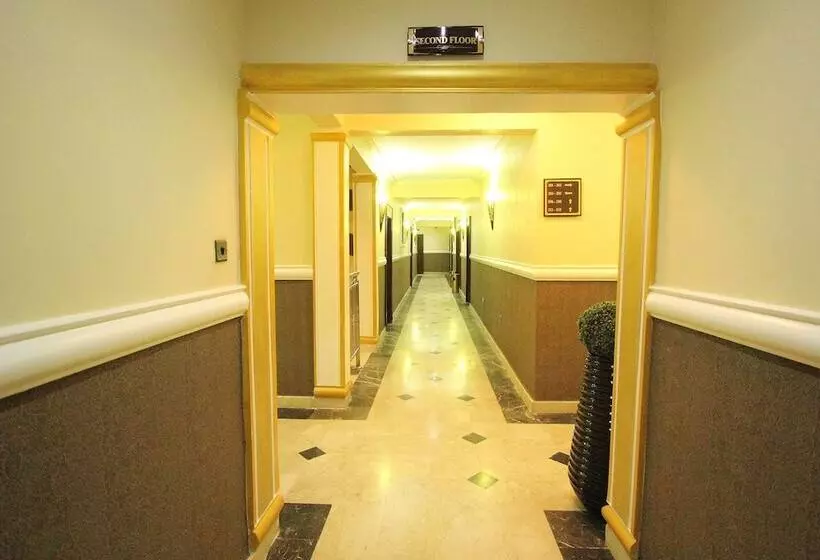 Eterno Hotels Limited