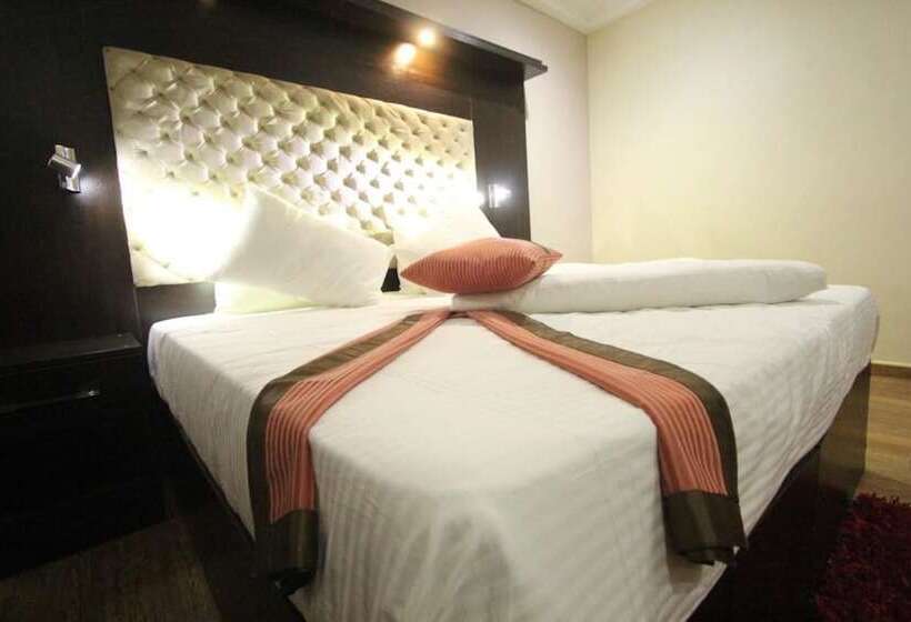 Eterno Hotels Limited