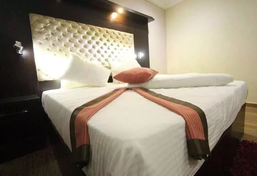 Eterno Hotels Limited