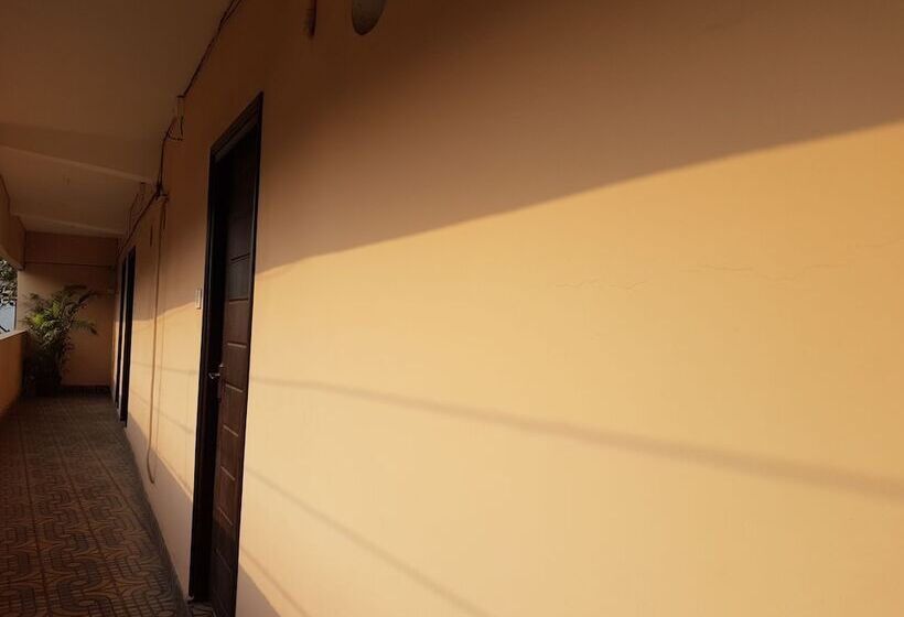 Szálloda Galaxy Inn