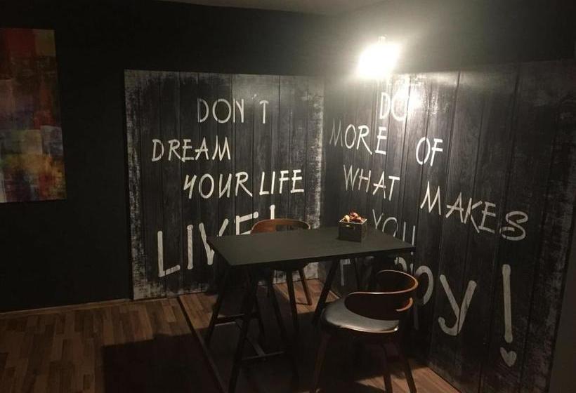 בית מלון כפרי Mattiello's Mengen