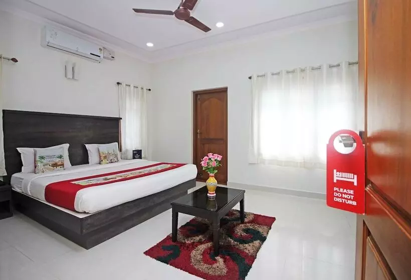 Hotelli Oyo 9611 Near Chamundi Hills