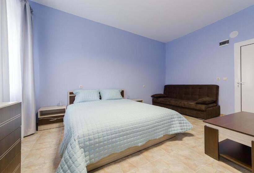 ホテル семеен хотел пауталия