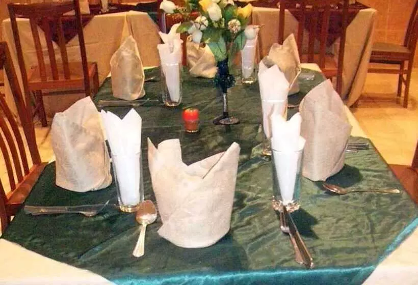 Hotelli Royal Marble