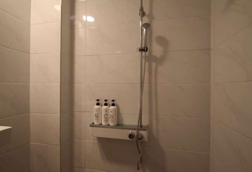 מוטל Boutique Hotel May