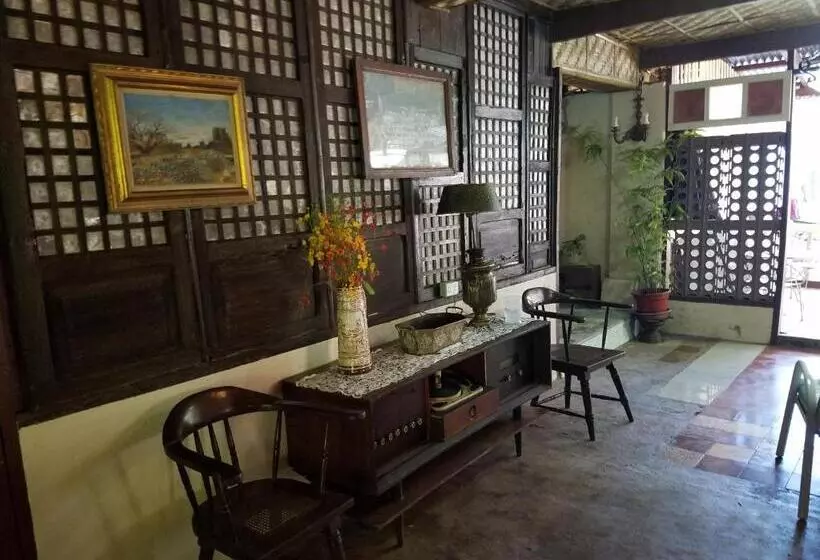 ユースホステル Oasis Balili Heritage Lodge