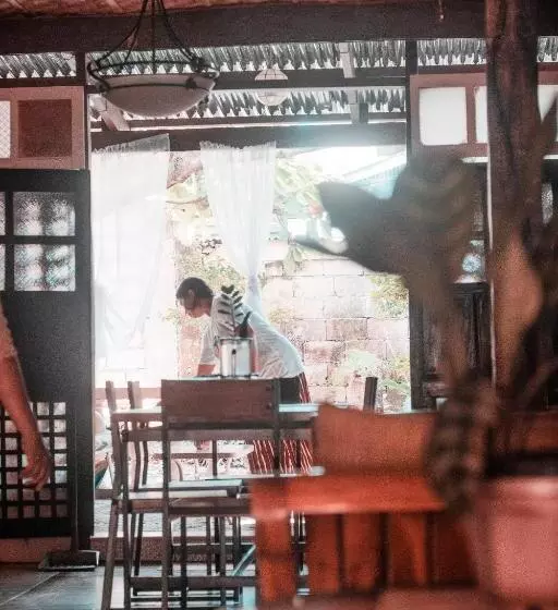 ユースホステル Oasis Balili Heritage Lodge