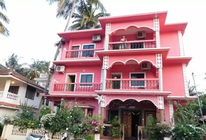 Hotelli Kunal Beach House