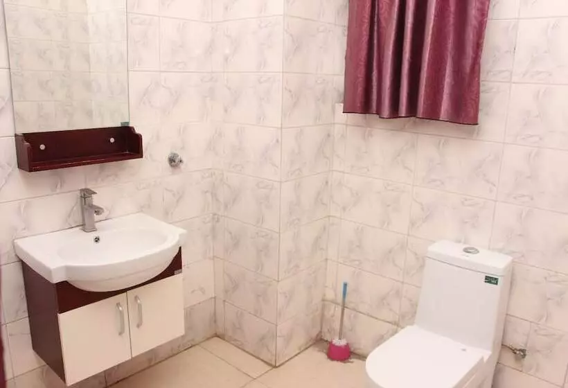 هتل Ritzcarinton Suites