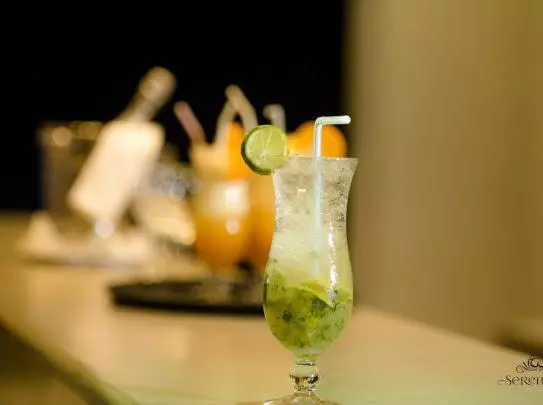 Hotelli Serendiva Beach