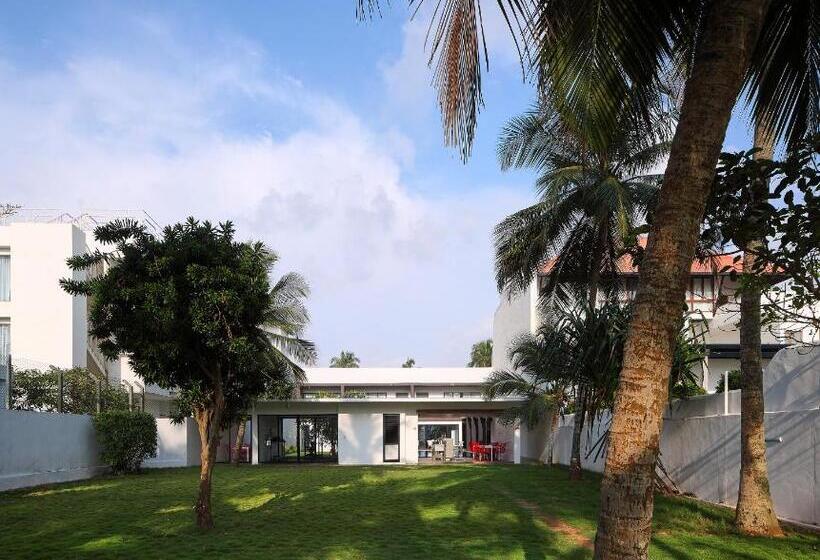 Hotel Serendiva Beach