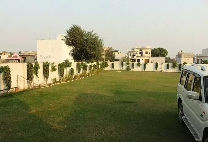 Hotelli Shagun Residency Behror