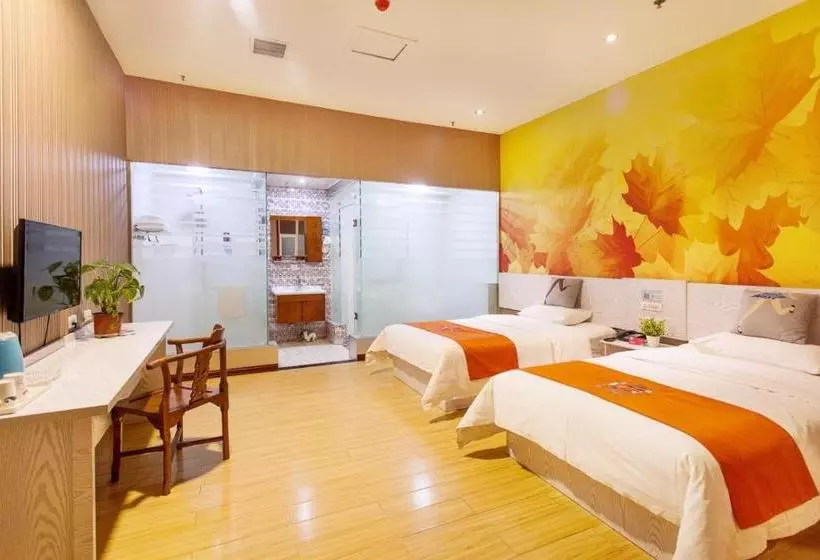 ホテル Pai  Xining Limeng Walking Street