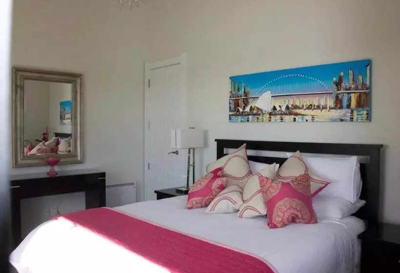 Lomakeskus Kalldeen Luxury Accommodation