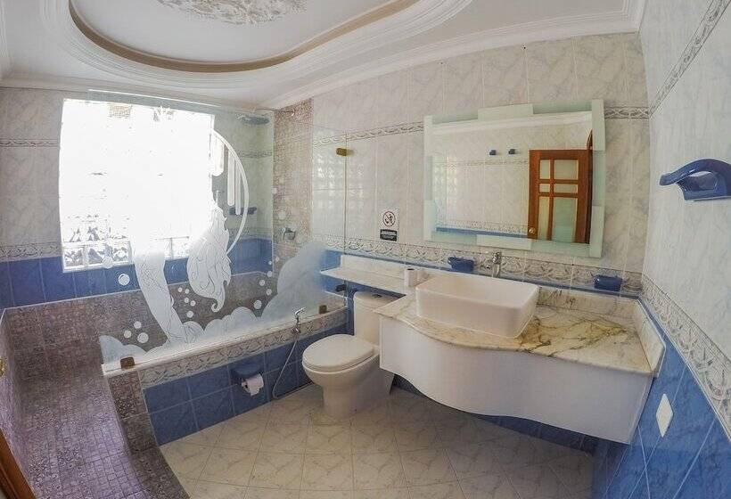 Wonderland Hostel By Gb Collection