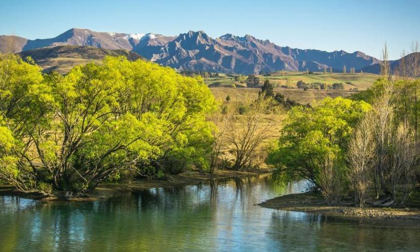 ベッドアンドブレックファースト Ferryman S Cottage