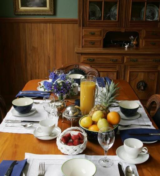 ベッドアンドブレックファースト Ferryman S Cottage