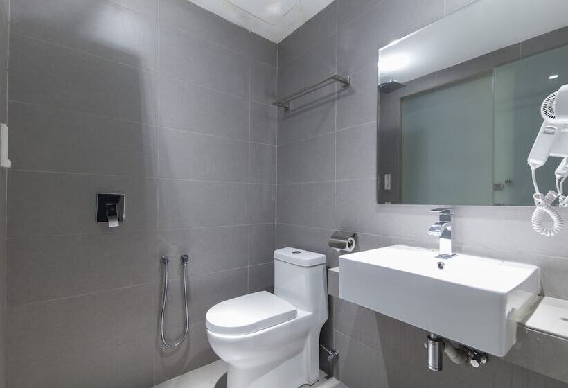 בית מלון כפרי 99 Kelana Jaya