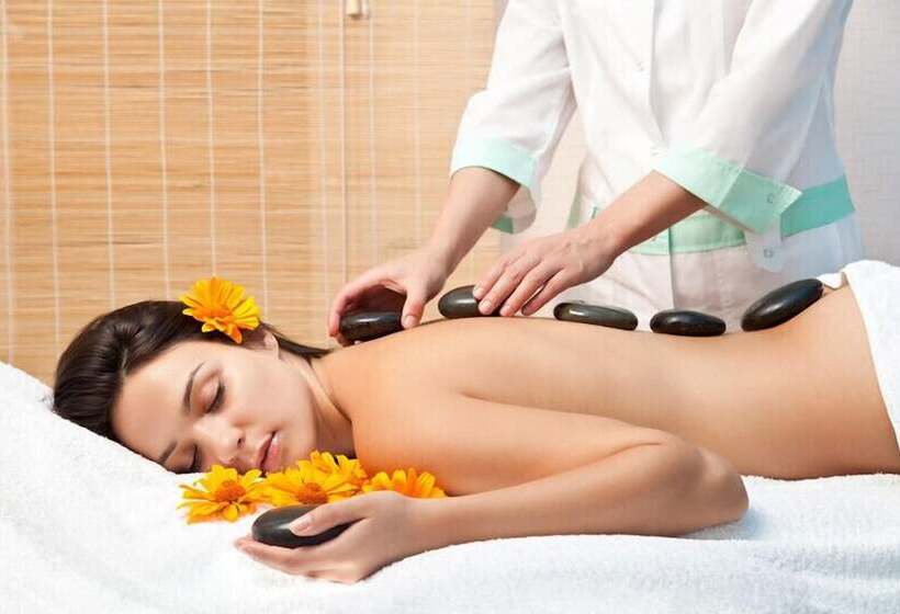 هتل Aluna Hostel B&b