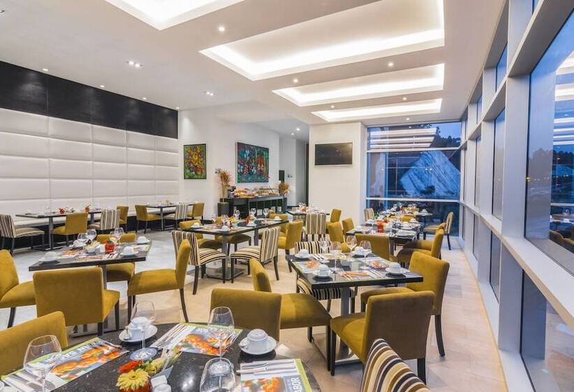 Hotel Four Points By Sheraton Cuenca