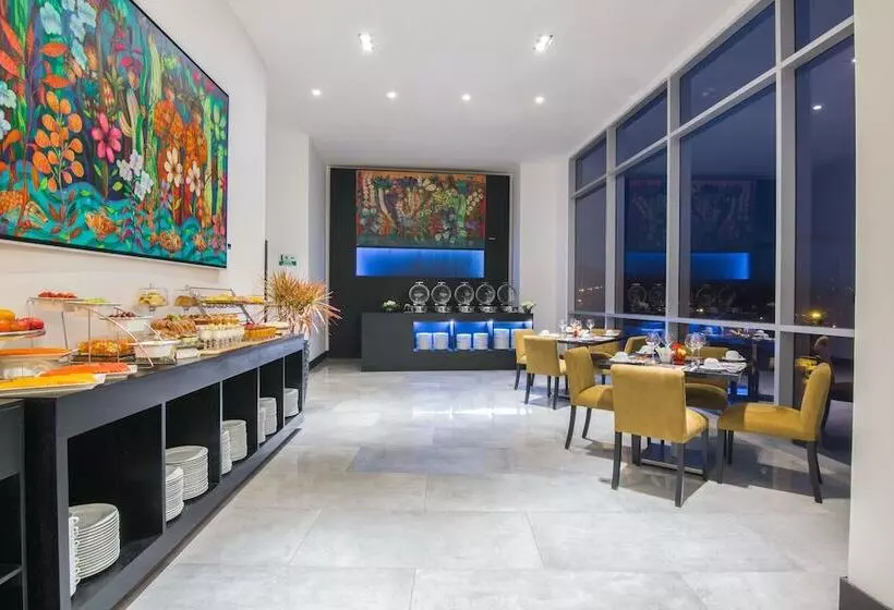 Hotel Four Points By Sheraton Cuenca