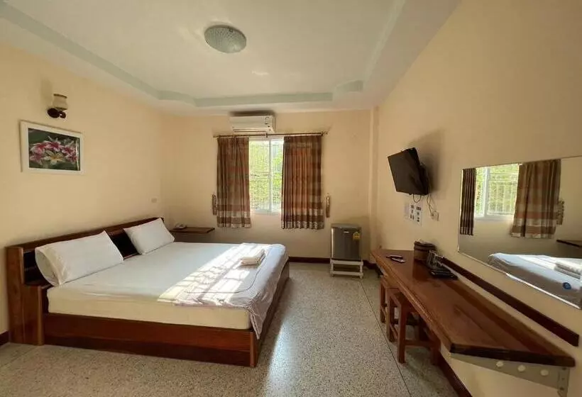 Hotelli Khong Chiam 2