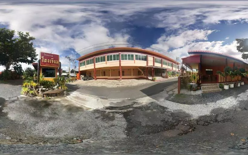 Hotelli Khong Chiam 2