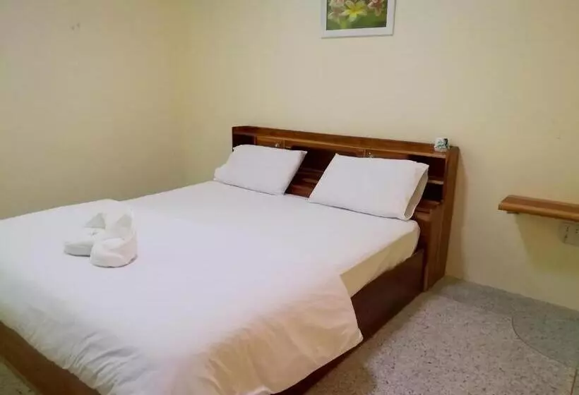 Hotelli Khong Chiam 2