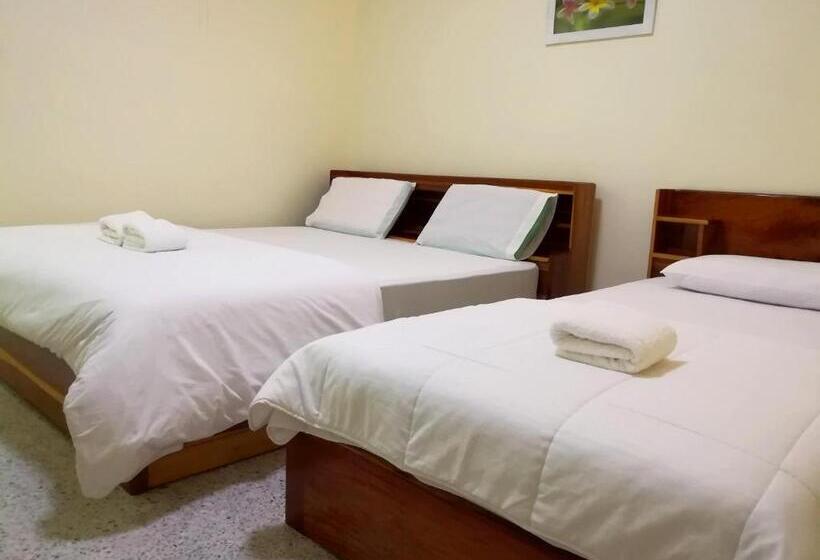 Hotelli Khong Chiam 2