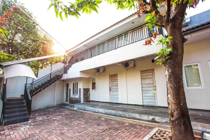 בית מלון כפרי Legreen Suite Supomo