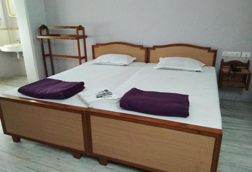 בית מלון כפרי Sivamurugan