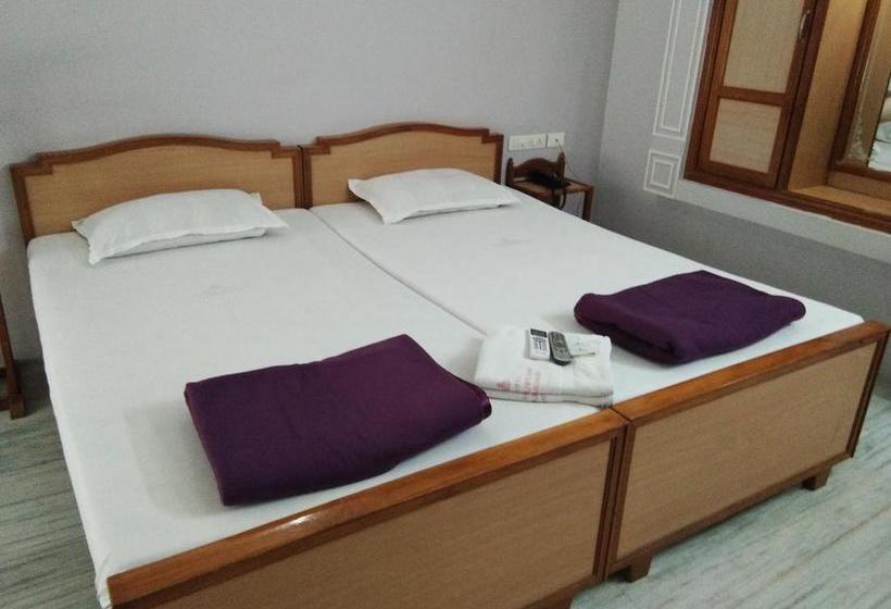 בית מלון כפרי Sivamurugan