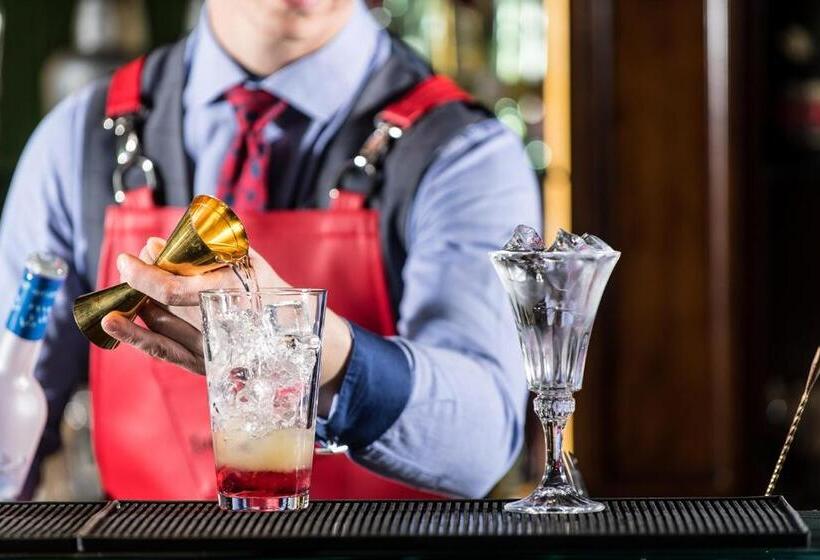 هتل Theodora Golf Club