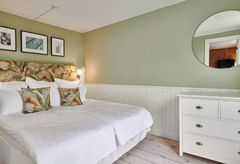 ホテル Villa Alma