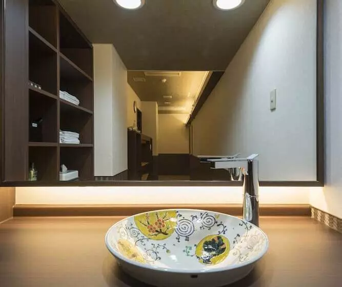 旅館 Ryotei Manyou