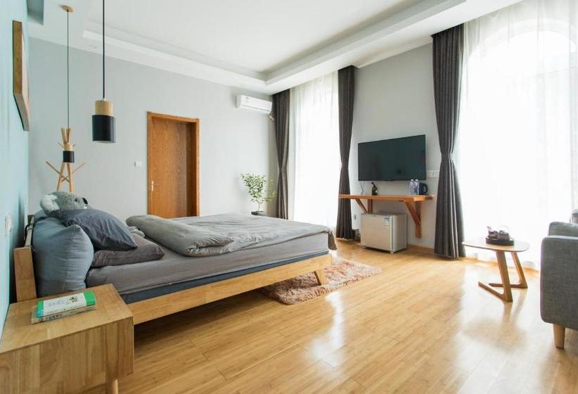 Amazing Koala Hostel Dalian