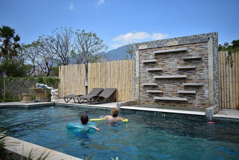 호스텔 The Barari Villas