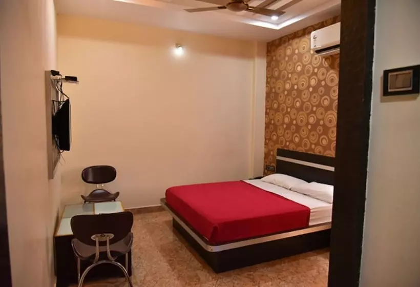Hotel Bas Regency