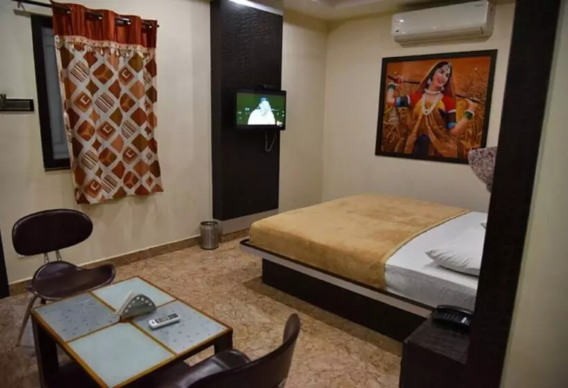 Hotel Bas Regency