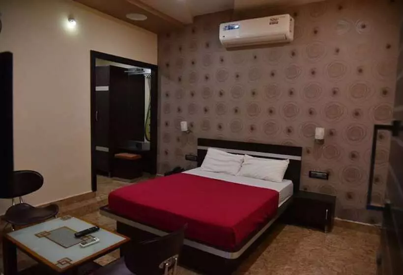 Hotel Bas Regency