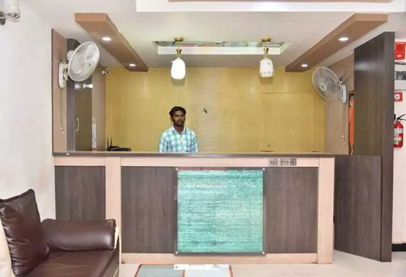 Hotel Bas Regency